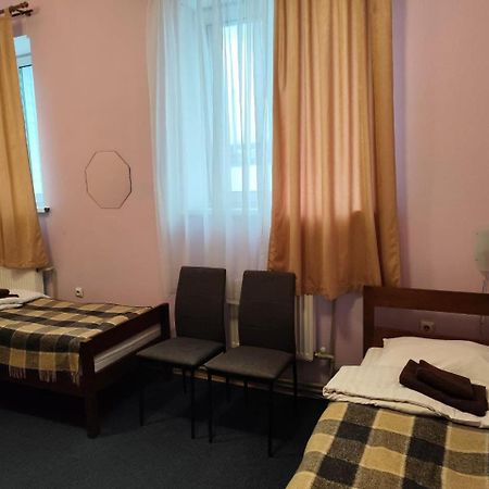 Mini-Hotel Ocean Kiev Eksteriør bilde