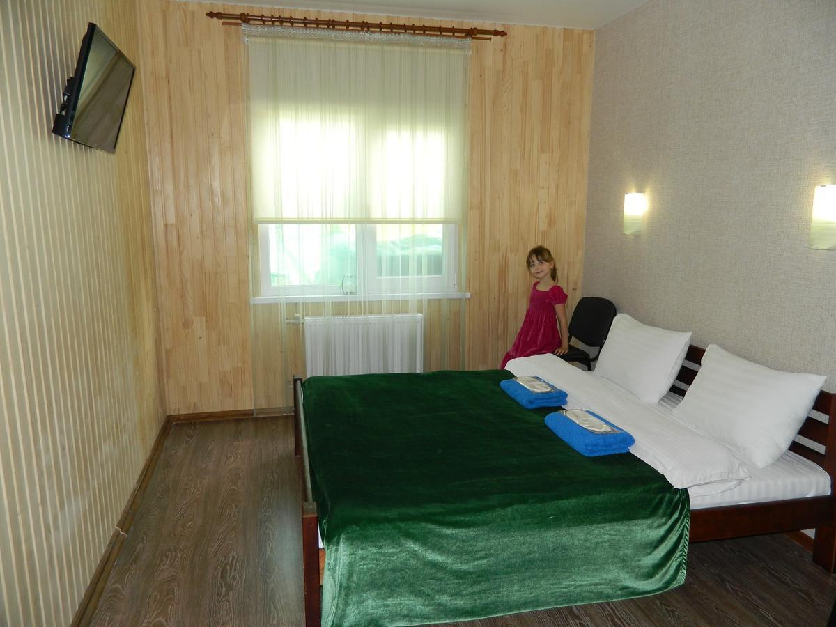 Mini-Hotel Ocean Kiev Eksteriør bilde
