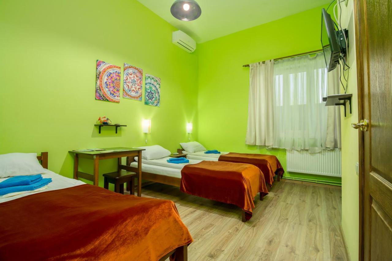 Mini-Hotel Ocean Kiev Eksteriør bilde
