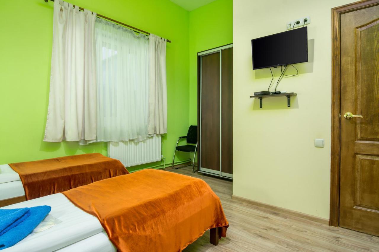 Mini-Hotel Ocean Kiev Eksteriør bilde